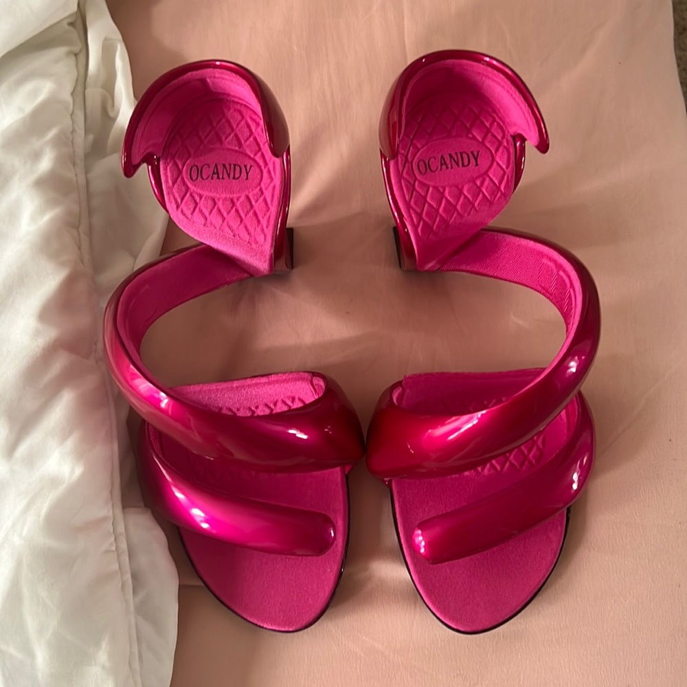 Ocandy swirl heels